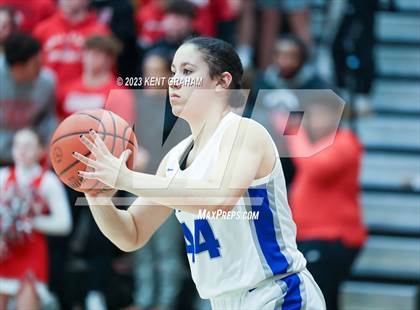 Thumbnail 2 in Fishers vs Hamilton Southeastern (IHSAA 4A Sectional Championship) photogallery.