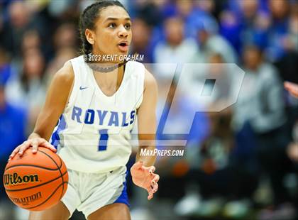 Thumbnail 1 in Fishers vs Hamilton Southeastern (IHSAA 4A Sectional Championship) photogallery.