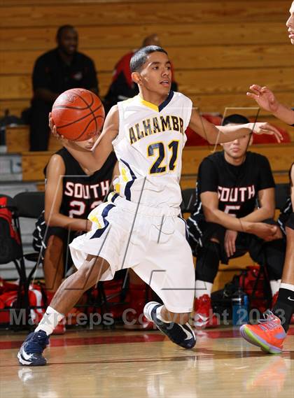 Thumbnail 2 in South Gate vs. Alhambra (Whittier Holiday Invitational) photogallery.