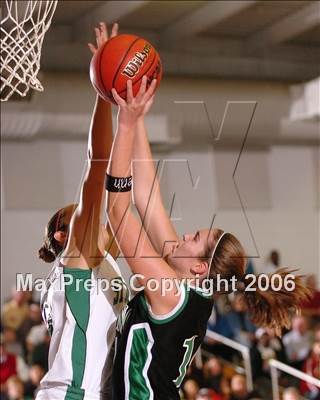 Thumbnail 1 in El Camino vs. St. Mary's (Section Playoffs) photogallery.