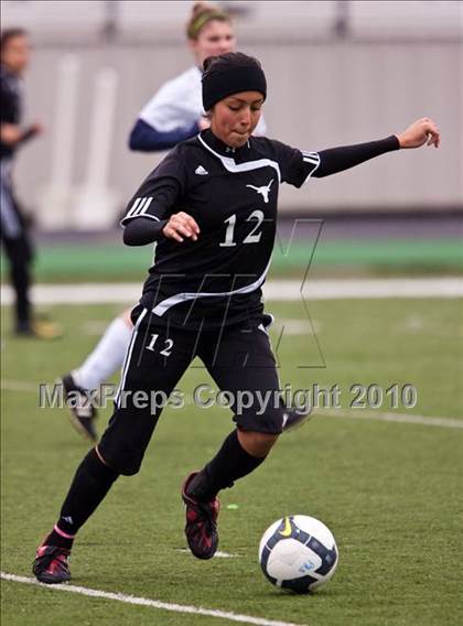 Thumbnail 1 in Dobie vs Dawson (Pearland ISD Soccer Shootout) photogallery.