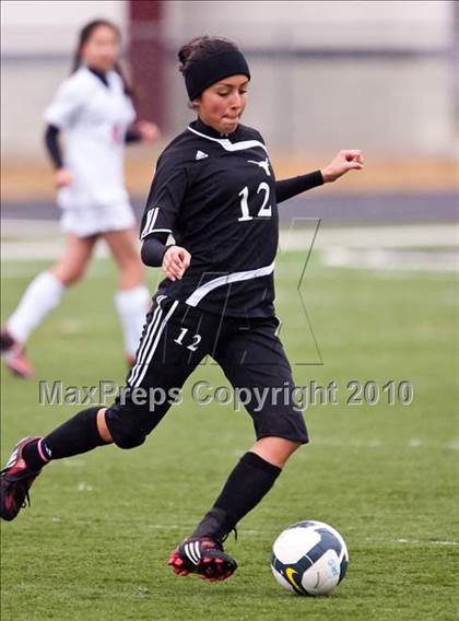 Thumbnail 3 in Dobie vs Dawson (Pearland ISD Soccer Shootout) photogallery.