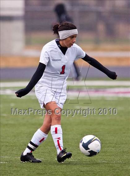 Thumbnail 3 in Dobie vs Dawson (Pearland ISD Soccer Shootout) photogallery.