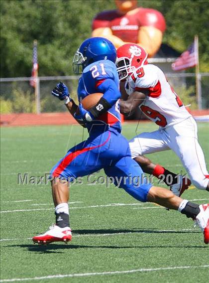 Thumbnail 1 in St. Mary's vs. Christian Brothers (Battle at the Capital) photogallery.