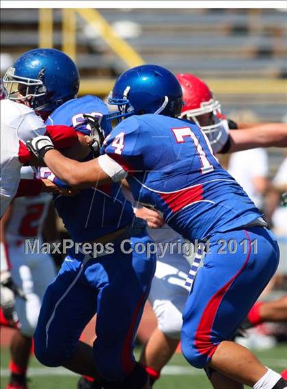 Thumbnail 1 in St. Mary's vs. Christian Brothers (Battle at the Capital) photogallery.