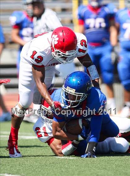 Thumbnail 2 in St. Mary's vs. Christian Brothers (Battle at the Capital) photogallery.