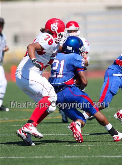 Thumbnail 2 in St. Mary's vs. Christian Brothers (Battle at the Capital) photogallery.