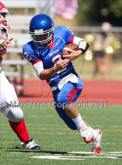 Thumbnail 2 in St. Mary's vs. Christian Brothers (Battle at the Capital) photogallery.
