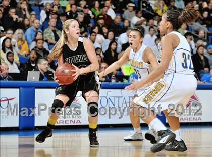 Thumbnail 3 in JW North vs. Foothill (CIF D2 SoCal Regional Final) photogallery.