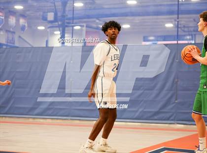 Thumbnail 3 in FR: Doherty @ Legend photogallery.