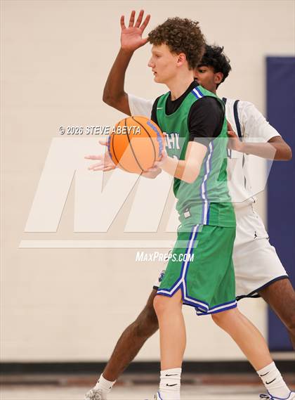 Thumbnail 2 in FR: Doherty @ Legend photogallery.