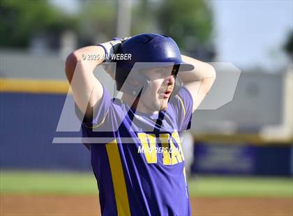 Thumbnail 3 in Vian @ Warner photogallery.