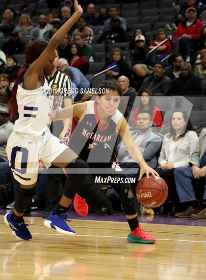 Thumbnail 3 in Oakland vs McFarland (CIF State D3 Final) photogallery.