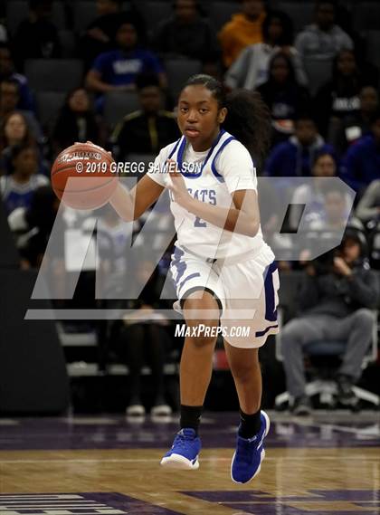 Thumbnail 2 in Oakland vs McFarland (CIF State D3 Final) photogallery.