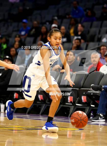 Thumbnail 1 in Oakland vs McFarland (CIF State D3 Final) photogallery.