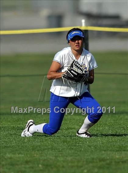 Thumbnail 1 in Chino Hills @ Charter Oak photogallery.