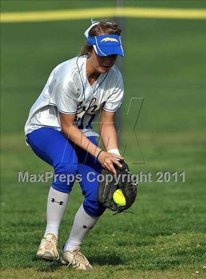 Thumbnail 1 in Chino Hills @ Charter Oak photogallery.