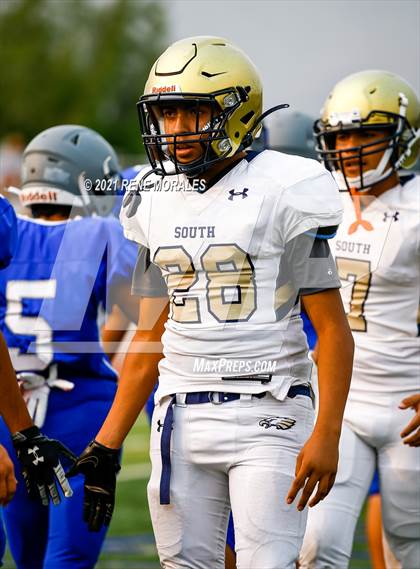 Thumbnail 1 in South El Monte vs. Baldwin Park photogallery.
