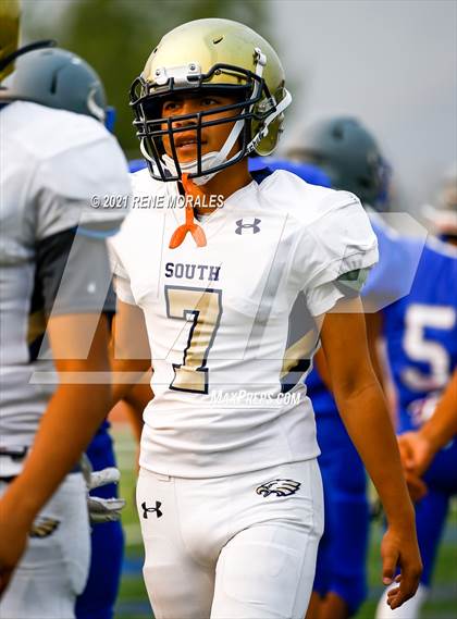 Thumbnail 2 in South El Monte vs. Baldwin Park photogallery.
