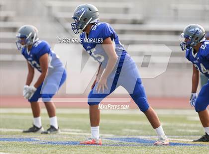 Thumbnail 2 in South El Monte vs. Baldwin Park photogallery.