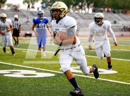 Thumbnail 2 in South El Monte vs. Baldwin Park photogallery.