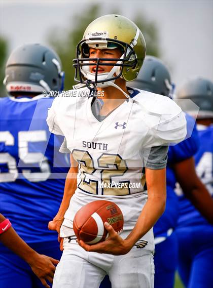 Thumbnail 3 in South El Monte vs. Baldwin Park photogallery.