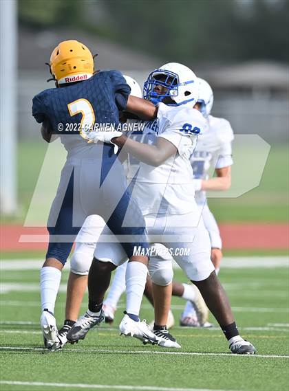 Thumbnail 3 in Cypress Ranch vs Cypress Creek (B Teams) photogallery.