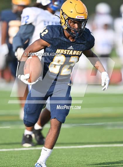 Thumbnail 3 in Cypress Ranch vs Cypress Creek (B Teams) photogallery.