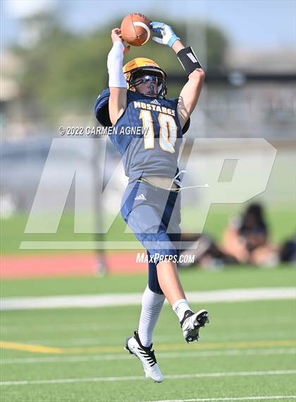 Thumbnail 1 in Cypress Ranch vs Cypress Creek (B Teams) photogallery.