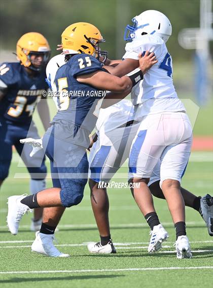 Thumbnail 1 in Cypress Ranch vs Cypress Creek (B Teams) photogallery.