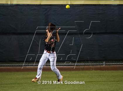 Thumbnail 3 in Katy vs Pearland (UIL 6A-Region 3 Final) photogallery.
