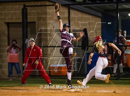 Thumbnail 3 in Katy vs Pearland (UIL 6A-Region 3 Final) photogallery.