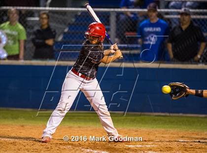 Thumbnail 2 in Katy vs Pearland (UIL 6A-Region 3 Final) photogallery.