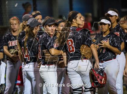 Thumbnail 2 in Katy vs Pearland (UIL 6A-Region 3 Final) photogallery.