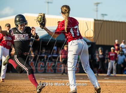 Thumbnail 2 in Katy vs Pearland (UIL 6A-Region 3 Final) photogallery.