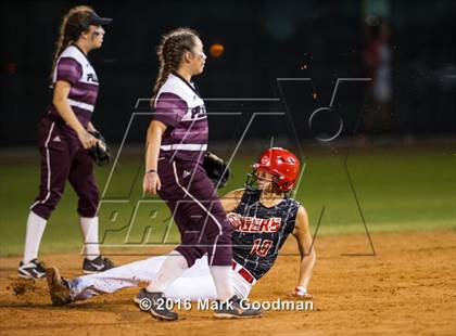 Thumbnail 1 in Katy vs Pearland (UIL 6A-Region 3 Final) photogallery.