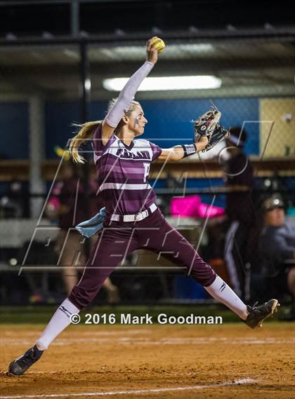 Thumbnail 1 in Katy vs Pearland (UIL 6A-Region 3 Final) photogallery.