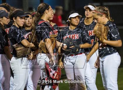 Thumbnail 3 in Katy vs Pearland (UIL 6A-Region 3 Final) photogallery.