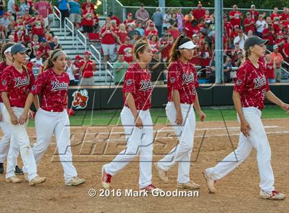 Thumbnail 2 in Katy vs Pearland (UIL 6A-Region 3 Final) photogallery.