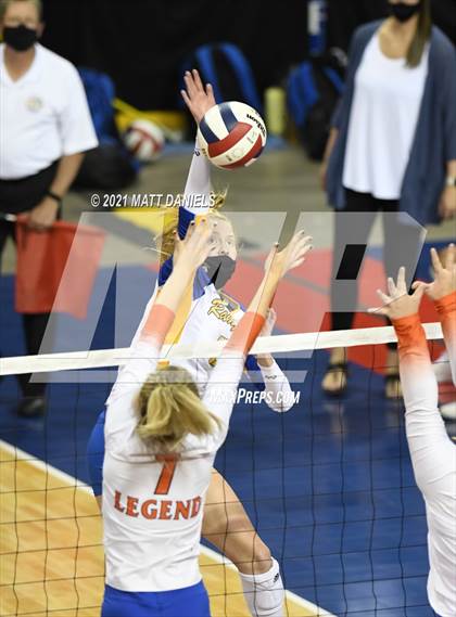 Thumbnail 1 in Legend @ Rampart (CHSAA 5A Playoff) photogallery.