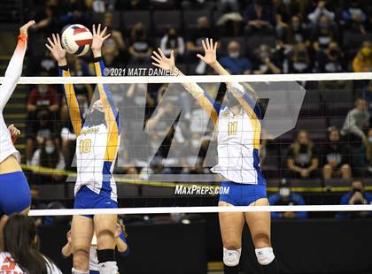 Thumbnail 2 in Legend @ Rampart (CHSAA 5A Playoff) photogallery.