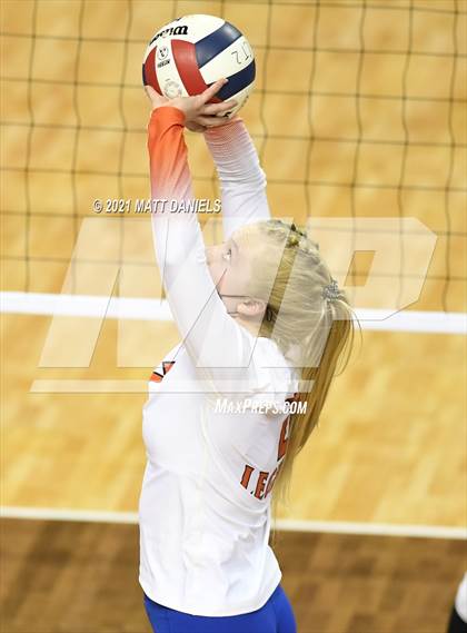 Thumbnail 1 in Legend @ Rampart (CHSAA 5A Playoff) photogallery.