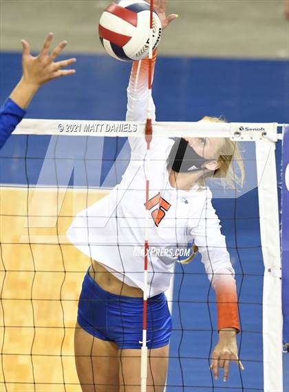 Thumbnail 2 in Legend @ Rampart (CHSAA 5A Playoff) photogallery.