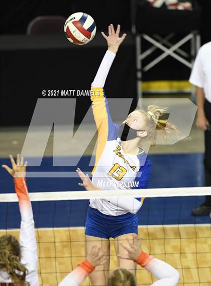 Thumbnail 2 in Legend @ Rampart (CHSAA 5A Playoff) photogallery.
