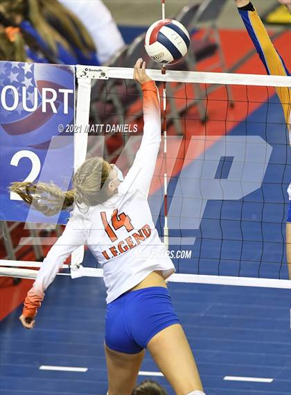 Thumbnail 3 in Legend @ Rampart (CHSAA 5A Playoff) photogallery.