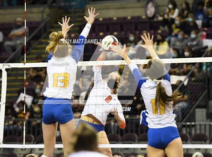 Thumbnail 3 in Legend @ Rampart (CHSAA 5A Playoff) photogallery.