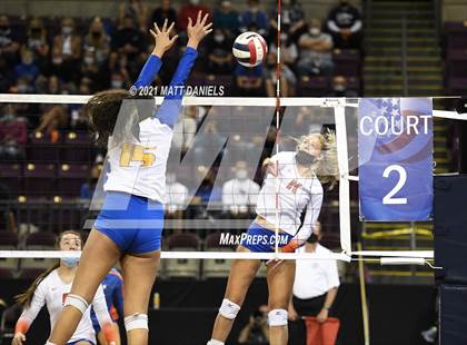 Thumbnail 1 in Legend @ Rampart (CHSAA 5A Playoff) photogallery.