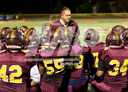 Thumbnail 1 in Royal @ Simi Valley photogallery.