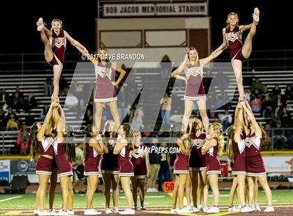 Thumbnail 2 in Royal @ Simi Valley photogallery.