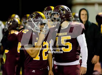 Thumbnail 2 in Royal @ Simi Valley photogallery.